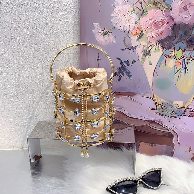 Top Handle Preal Beaded Metallic Cage Handbags Ladies Wedding Purse
Top Handle Preal Beaded Metallic Cage Handbags Ladies Wedding Purse