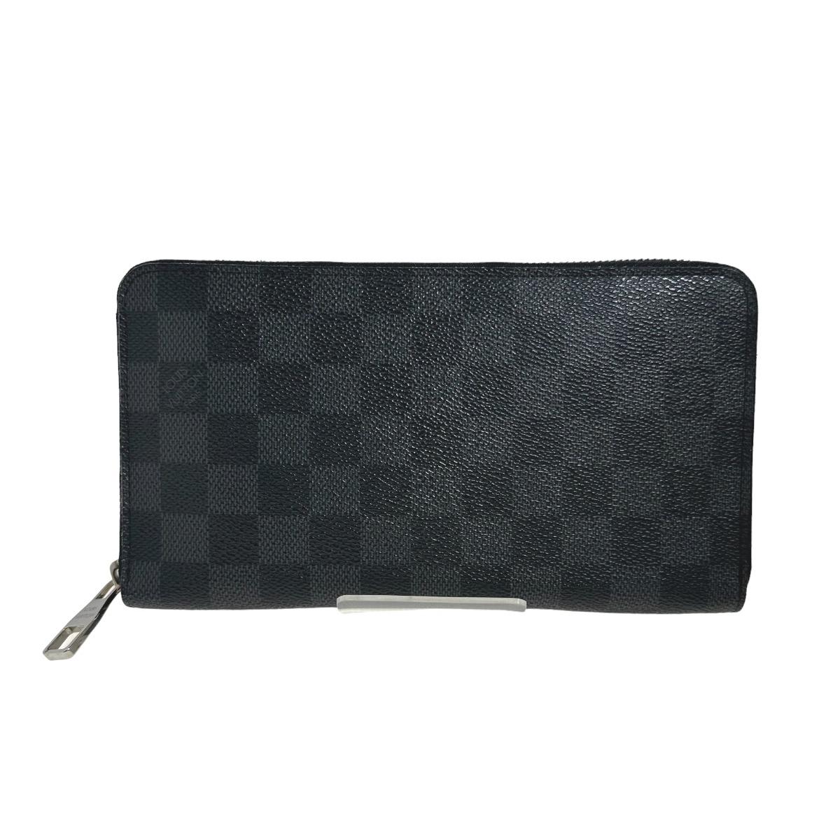LOUIS VUITTON Damier Graphite Zippy Organizer N63077 Long Wallet purse black Used
LOUIS VUITTON Damier Graphite Zippy Organizer N63077 Long Wallet purse black Used