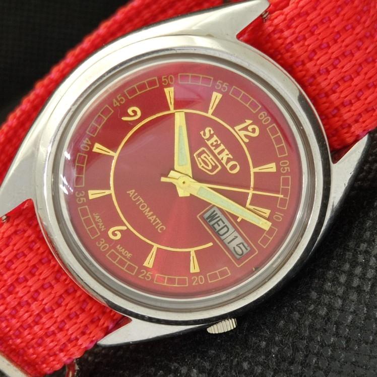 Б/У винтажные часы SEIKO 5 AUTOMATIC 7009A JAPAN MENS D/D RED WATCH 595c-a319239-2 SKU595c-a319239
Б/У винтажные часы SEIKO 5 AUTOMATIC 7009A JAPAN MENS D/D RED WATCH 595c-a319239-2 SKU595c-a319239