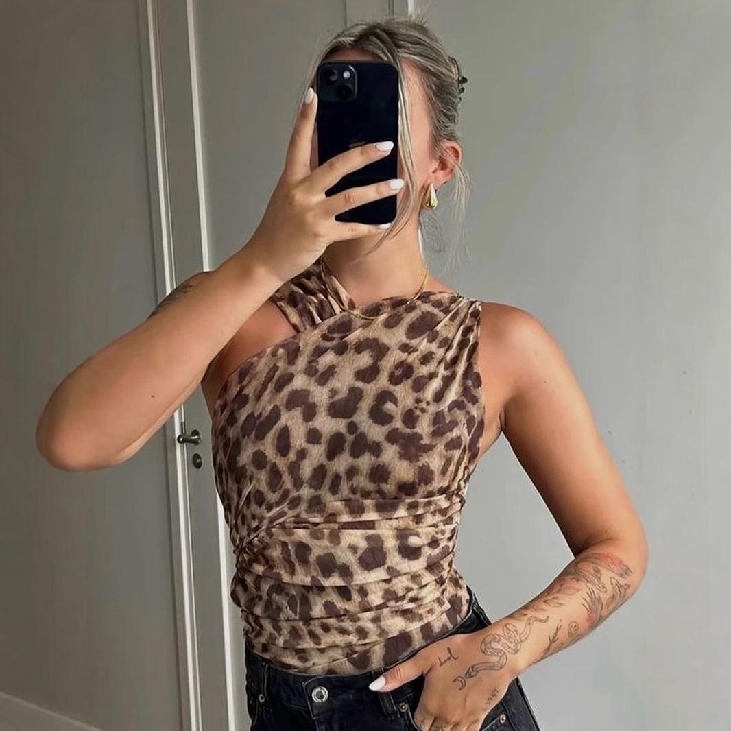 European & American Style Asymmetrical Leopard Print Mesh Jumpsuit for Women Extra Small цветной печати леопарда
European & American Style Asymmetrical Leopard Print Mesh Jumpsuit for Women Extra Small цветной печати леопарда