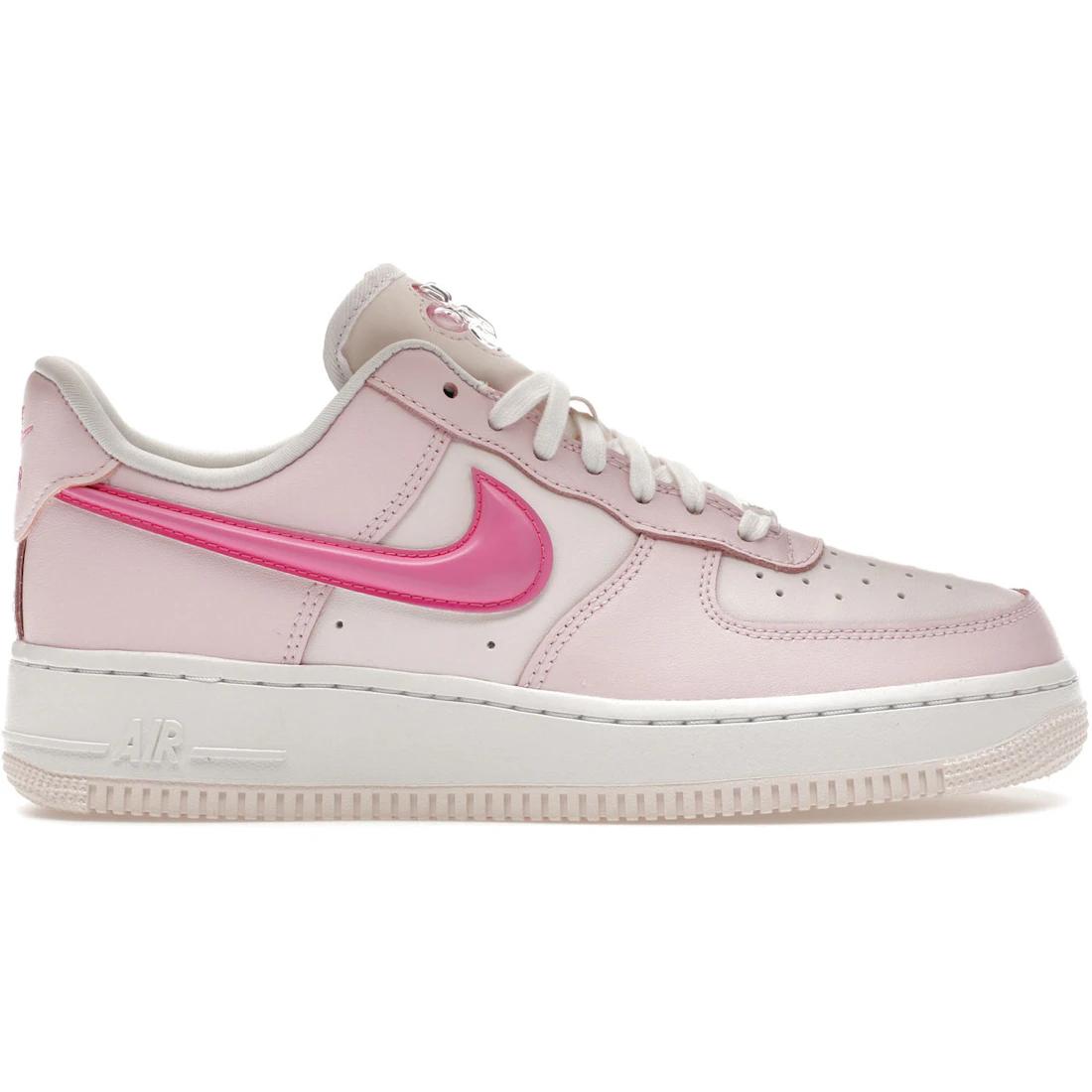 Sneaker Nike Air Force 1 07 LX Pearl Pink Paw Print (Women s)(HM3696-661) 41
Sneaker Nike Air Force 1 07 LX Pearl Pink Paw Print (Women s)(HM3696-661) 41