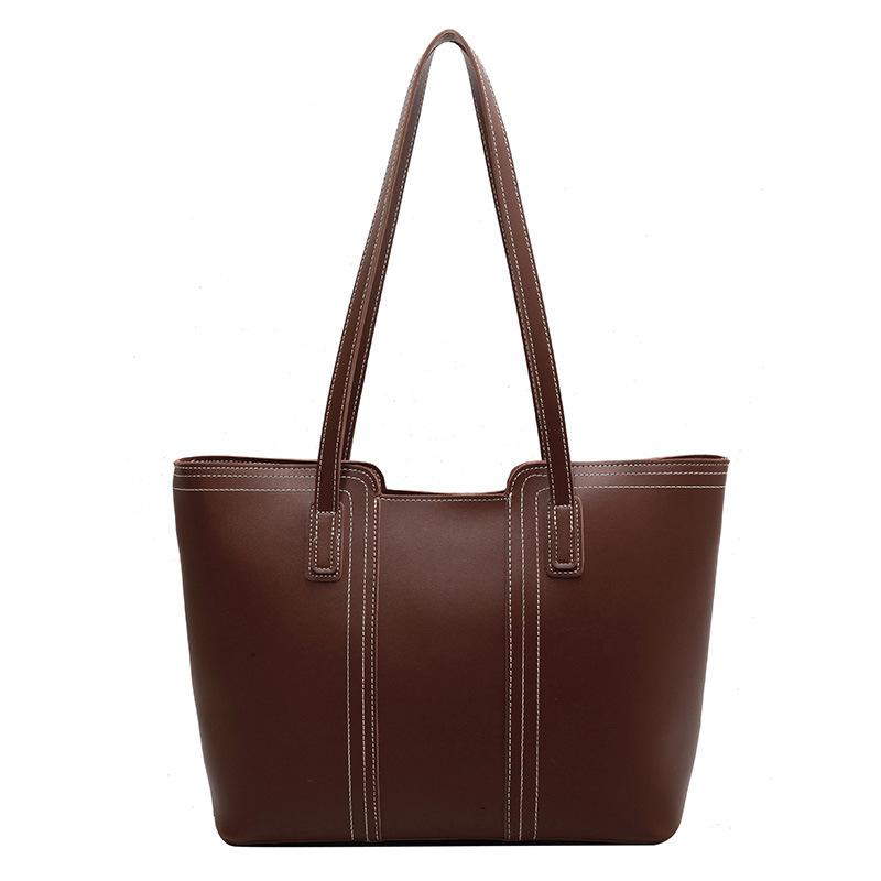 Сумка велика містка сумка-ніша нова жіноча 2024 універсальна проста сумка через плече модна дорожня сумка коричневий
Сумка велика містка сумка-ніша нова жіноча 2024 універсальна проста сумка через плече модна дорожня сумка коричневий