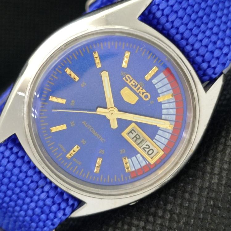 USED VINTAGE SEIKO 5 AUTOMATIC 6349A JAPAN MENS D/D BLUE WATCH 608h-a316752-2 SKU608h-a316752
USED VINTAGE SEIKO 5 AUTOMATIC 6349A JAPAN MENS D/D BLUE WATCH 608h-a316752-2 SKU608h-a316752