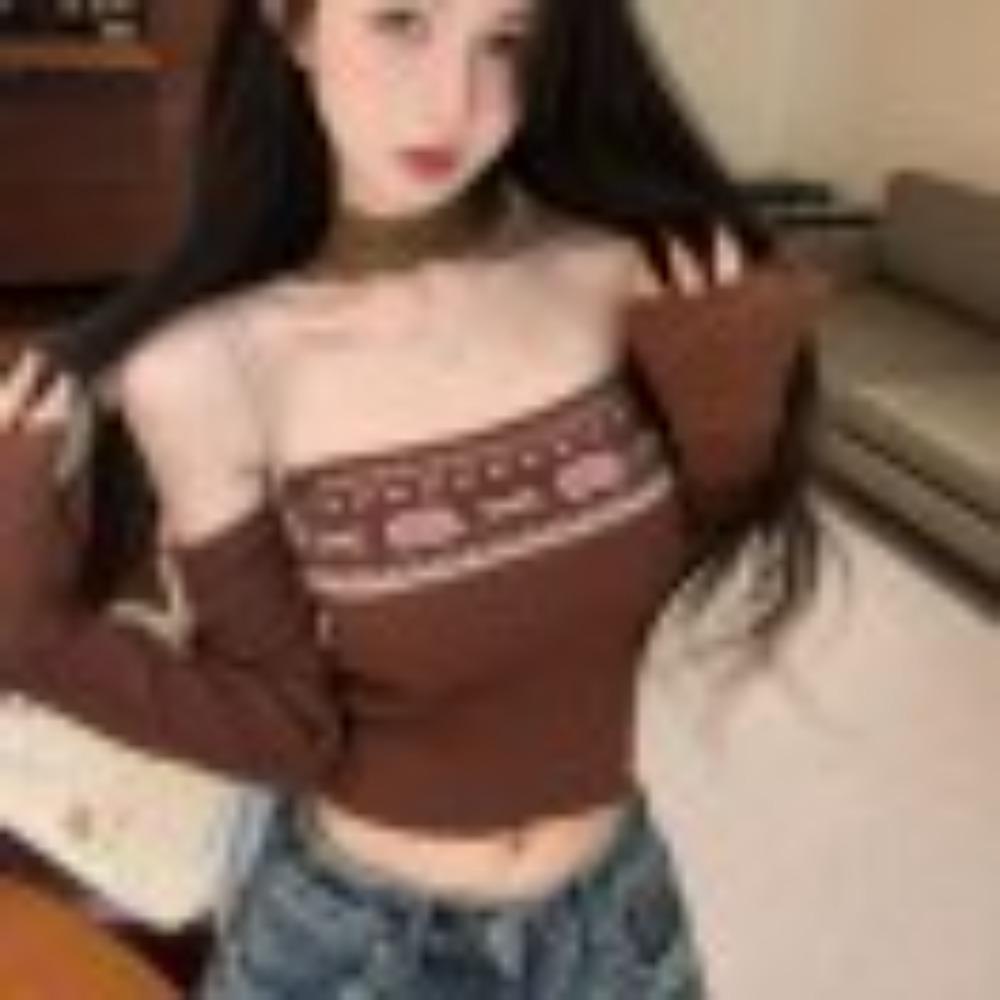 Чистый топ без бретелей с открытыми плечами для женщин на осень и зиму, вязаный базовый слой с халтером со свитером под ним One Size кирпич красный
Чистый топ без бретелей с открытыми плечами для женщин на осень и зиму, вязаный базовый слой с халтером со свитером под ним One Size кирпич красный