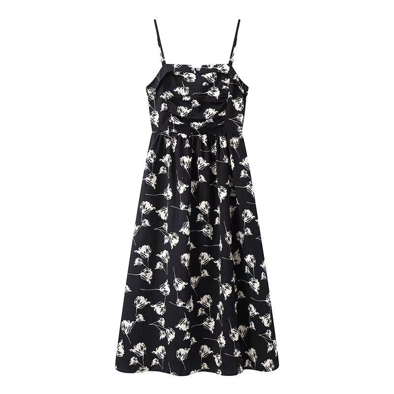 2025 Spring Collection: Vintage Floral Spaghetti Strap A-line Maxi Dress with Waist-cinching Slim Silhouette Small
2025 Spring Collection: Vintage Floral Spaghetti Strap A-line Maxi Dress with Waist-cinching Slim Silhouette Small