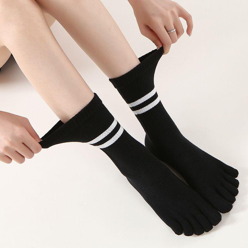 Yoga Socks Non-Slip Professional Women Five-Finger Socks Indoor Yoga Non-Slip Socks Room Socks Adult Pilates Socks Black
Yoga Socks Non-Slip Professional Women Five-Finger Socks Indoor Yoga Non-Slip Socks Room Socks Adult Pilates Socks Black