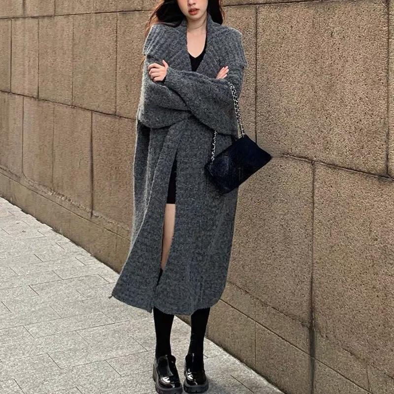 French Vintage Knitted Cardigan Coats Women Long Sleeve Casual Loose Sweater Long Coats Office Lady Korea Chic 2026 Winter XXXL сірий
French Vintage Knitted Cardigan Coats Women Long Sleeve Casual Loose Sweater Long Coats Office Lady Korea Chic 2026 Winter XXXL сірий