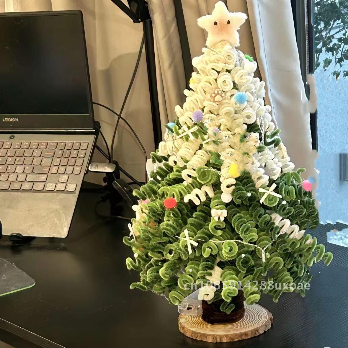 Креативная елка своими руками, ручная работа, скрученная палочка, рождественское украшение, настольное украшение, набор материалов
Креативная елка своими руками, ручная работа, скрученная палочка, рождественское украшение, настольное украшение, набор материалов