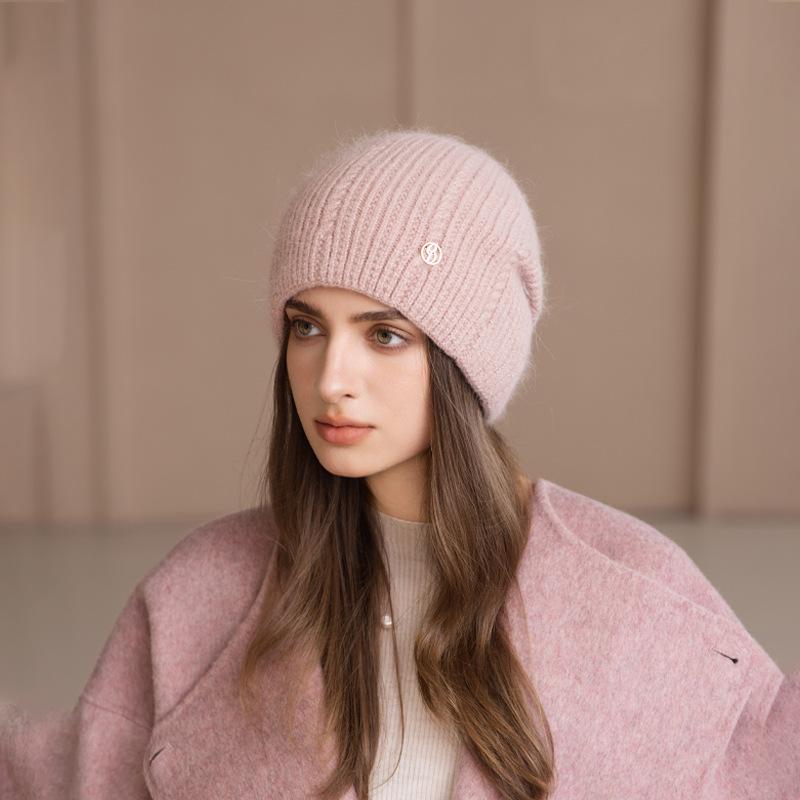 Wool knitted hat, warm in autumn and winter, new knitted hat, foreign gas stacking hat, ear protection, warm versatile wool hat рожевий
Wool knitted hat, warm in autumn and winter, new knitted hat, foreign gas stacking hat, ear protection, warm versatile wool hat рожевий