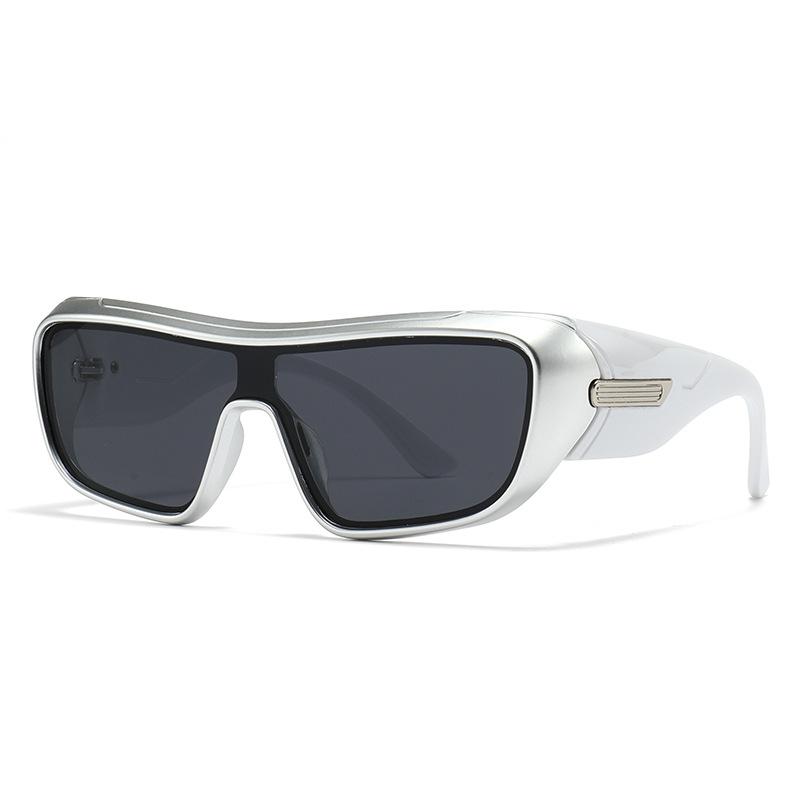 Oversized Polarized Square Steampunk Sunglasses Men Big 2025 Luxury Brand Vintage Punk Sun Glasses For Male Classic Shades UV400
Oversized Polarized Square Steampunk Sunglasses Men Big 2025 Luxury Brand Vintage Punk Sun Glasses For Male Classic Shades UV400