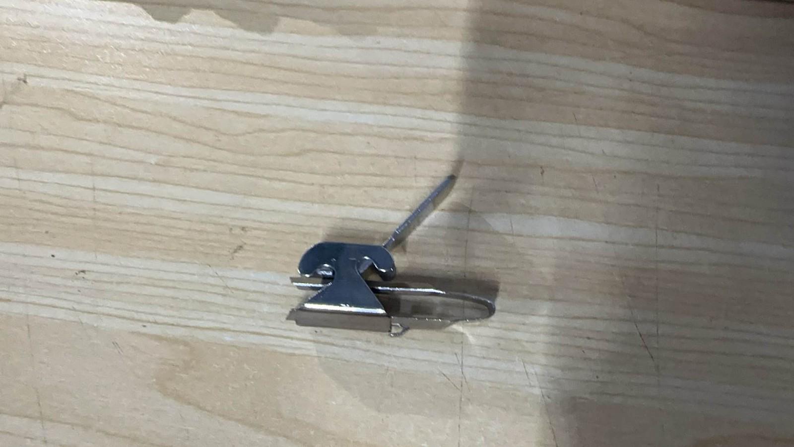 Multifunctional Nut Sheller And Melon Shelling Clip One Size
Multifunctional Nut Sheller And Melon Shelling Clip One Size