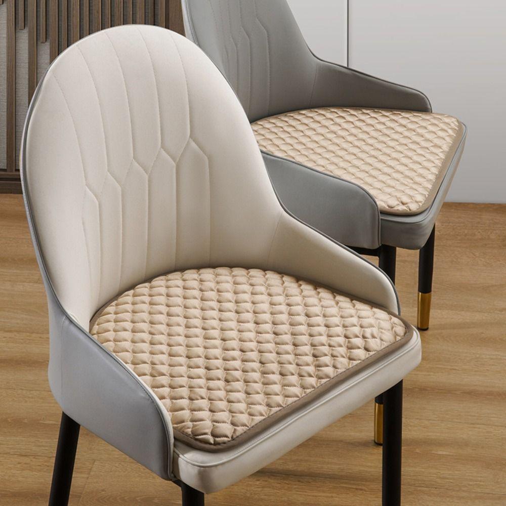 44x41cm Curved Dining Chair Cushion Soft Dormitory Chair Cushion Winter Student Cushion Hotel 
44x41cm Curved Dining Chair Cushion Soft Dormitory Chair Cushion Winter Student Cushion Hotel