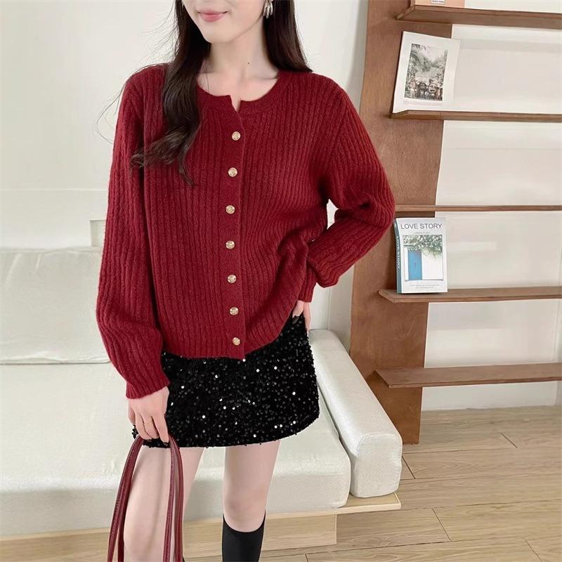 Ретро простой свитер-куртка женский осенне-зимний новый популярный красивый верхняя одежда с высококачественным вязаным кардиганом One size красный
Ретро простой свитер-куртка женский осенне-зимний новый популярный красивый верхняя одежда с высококачественным вязаным кардиганом One size красный