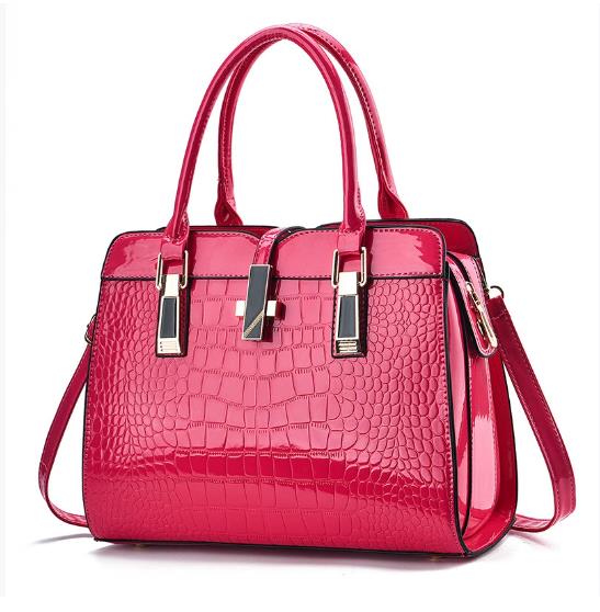 Luxury Brand Designer Women S Handbag Large Capacity Casual Shoulder Bag Crocodile Pattern Crossbody Bag Commuting Tote Bag 33x13x25cm
Luxury Brand Designer Women S Handbag Large Capacity Casual Shoulder Bag Crocodile Pattern Crossbody Bag Commuting Tote Bag 33x13x25cm