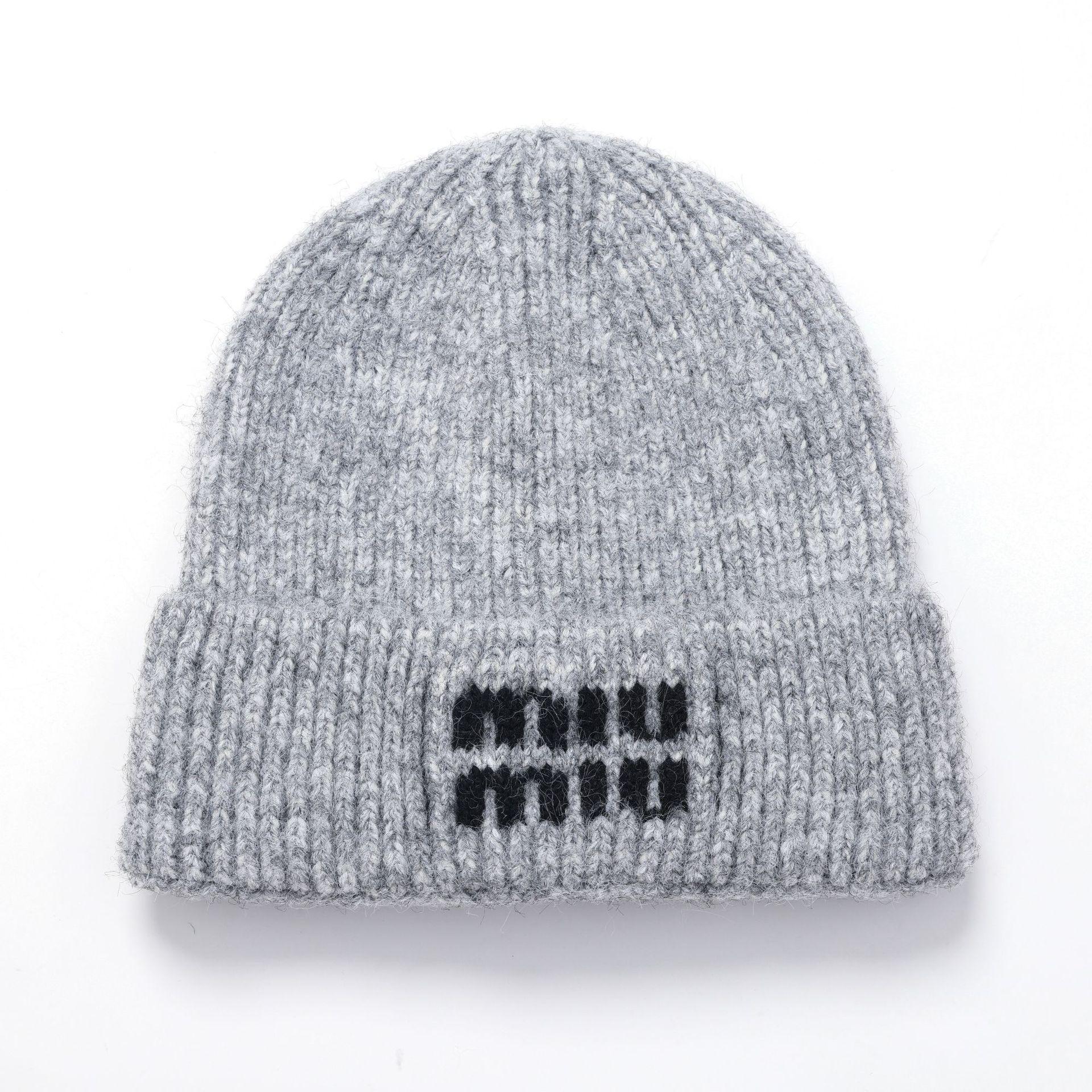 Miu Преміальна Осіння/Зимова Вишита Вовняна Шапка-Біні із Захистом Вух L (58-60cm)
Miu Преміальна Осіння/Зимова Вишита Вовняна Шапка-Біні із Захистом Вух L (58-60cm)