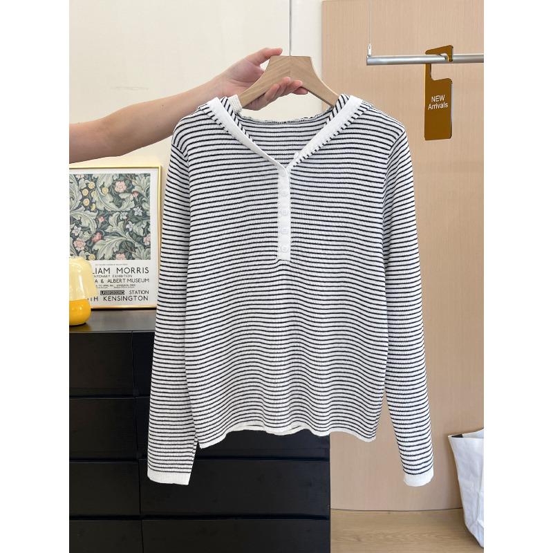 Early Autumn Fashion Comfortable Hooded Knitted Sweater Women s Striped Top Women s average size
Early Autumn Fashion Comfortable Hooded Knitted Sweater Women s Striped Top Women s average size