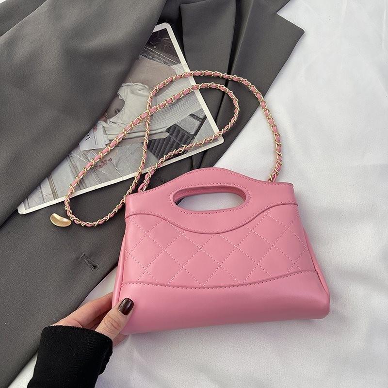 Stylish Chain Bag For Women With Luxurious Quilted Design Perfect For Everyday Use розовый
Stylish Chain Bag For Women With Luxurious Quilted Design Perfect For Everyday Use розовый