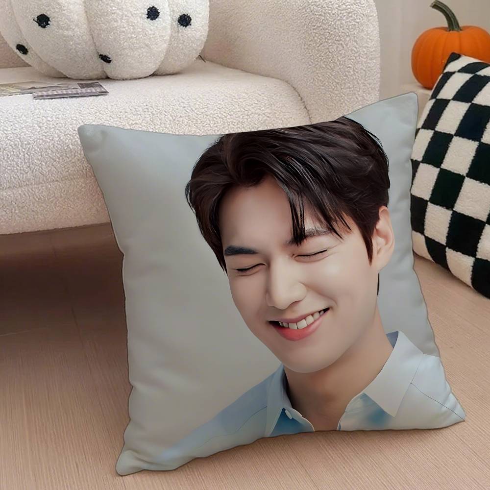 Kpop Лі Чунхо Наволочка Антикліщова наволочка Невидима блискавка Шовковистий короткий плюш Чохол на подушку для дивана 12x12Inch
Kpop Лі Чунхо Наволочка Антикліщова наволочка Невидима блискавка Шовковистий короткий плюш Чохол на подушку для дивана 12x12Inch
