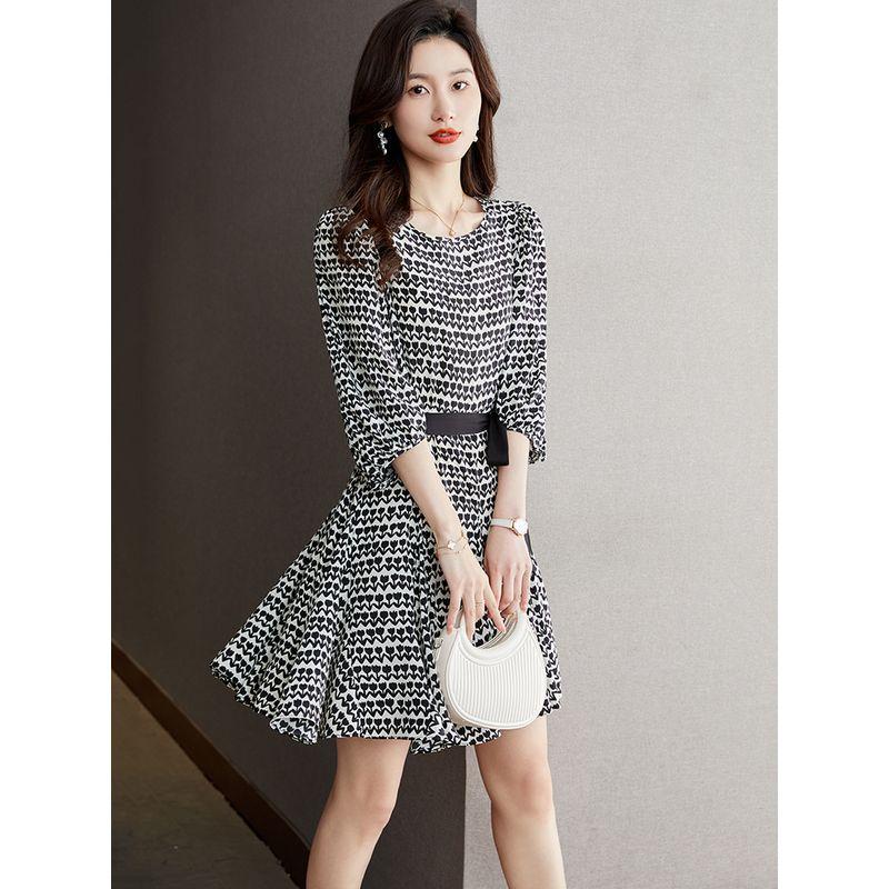 Hangzhou Pure Silk Short High Dress 2023 Women s New Arrival Summer Clothing Fancy Mulberry Silk Skirt Black M
Hangzhou Pure Silk Short High Dress 2023 Women s New Arrival Summer Clothing Fancy Mulberry Silk Skirt Black M