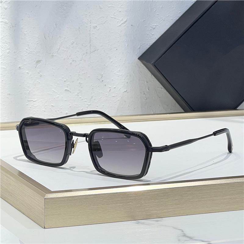 Unisex Retro Square Metal Sunglasses for Stylish Outdoor Photography Standard
Unisex Retro Square Metal Sunglasses for Stylish Outdoor Photography Standard