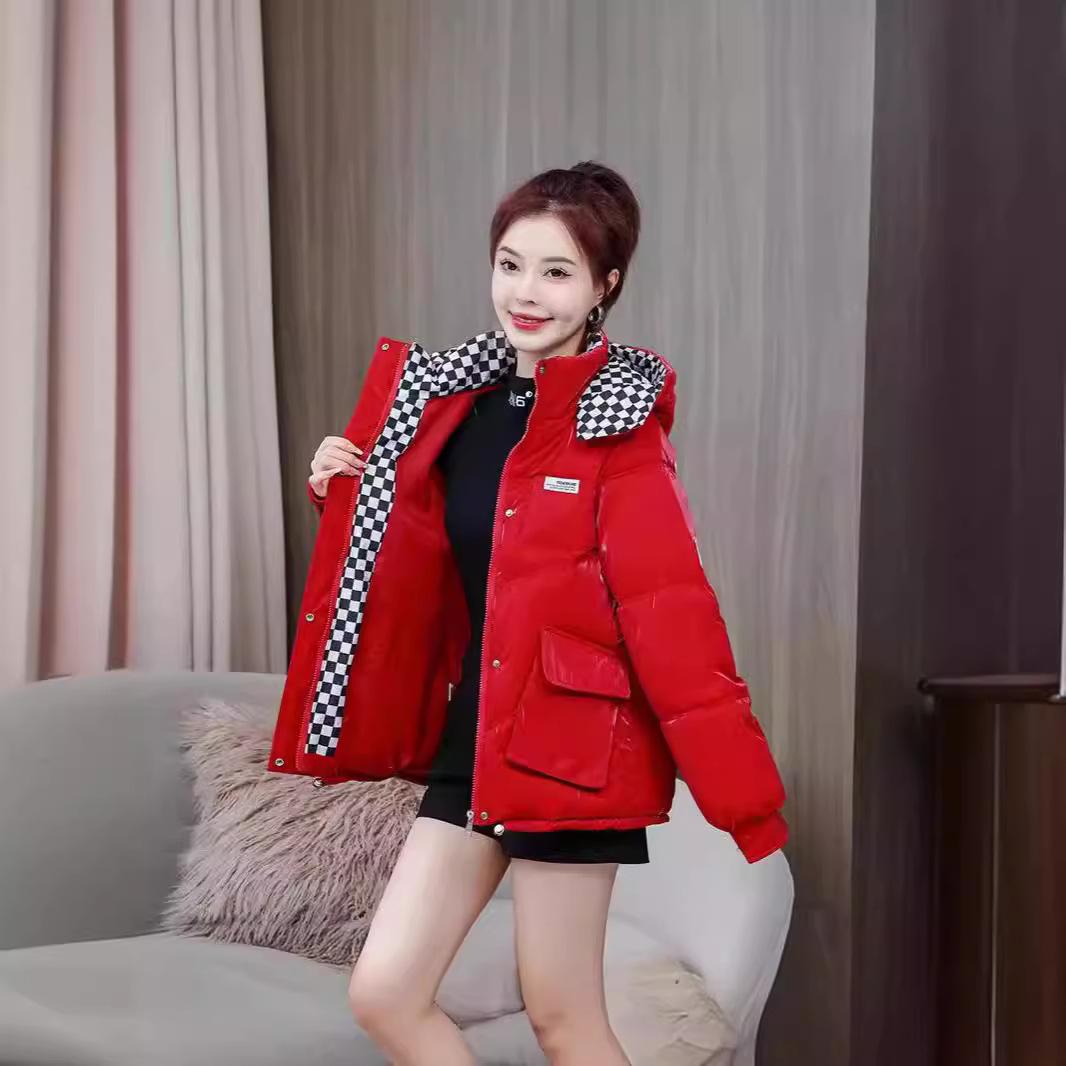 2024 Women s Loose Hooded Short Cotton-Padded Jacket - Korean Style Winter Coat Medium белый
2024 Women s Loose Hooded Short Cotton-Padded Jacket - Korean Style Winter Coat Medium белый