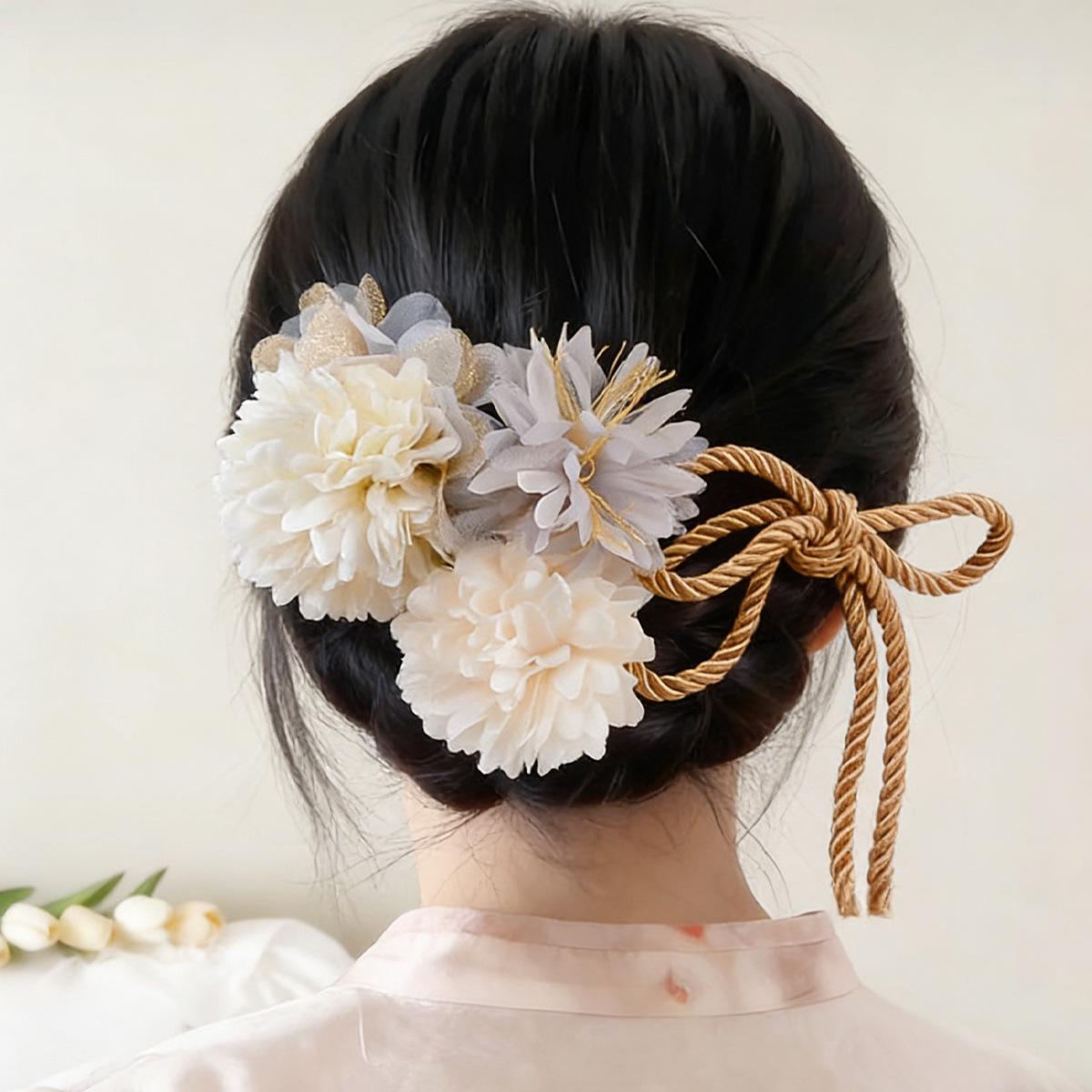 Japanese Hair Clips & Floral Pearl Bow Hair Accessories Set
Japanese Hair Clips & Floral Pearl Bow Hair Accessories Set