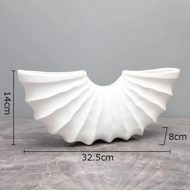 European Scalloped Conch Floral Vase Resin Flower Pots Flower Arrangement Decorative Modern Decor Desk Decoration Crafts Vases
European Scalloped Conch Floral Vase Resin Flower Pots Flower Arrangement Decorative Modern Decor Desk Decoration Crafts Vases