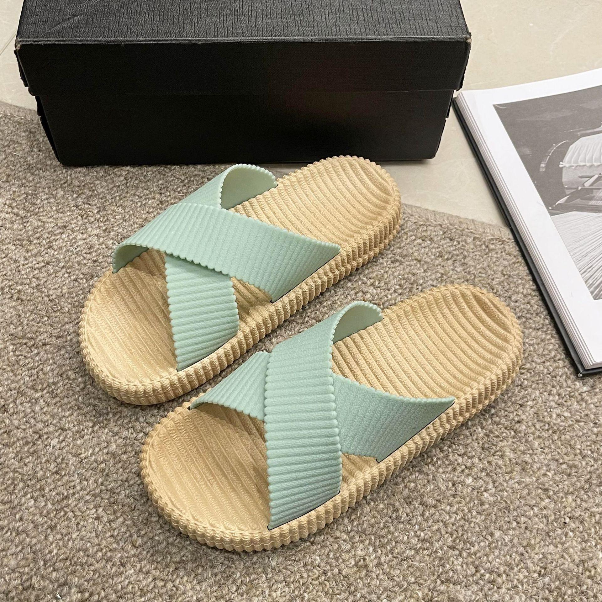 Новые тапочки женская летняя одежда мода для дома кроссовки на платформе пляжная обувь повседневный стиль сандалии на мягкой подошве 40 зелёный
Новые тапочки женская летняя одежда мода для дома кроссовки на платформе пляжная обувь повседневный стиль сандалии на мягкой подошве 40 зелёный