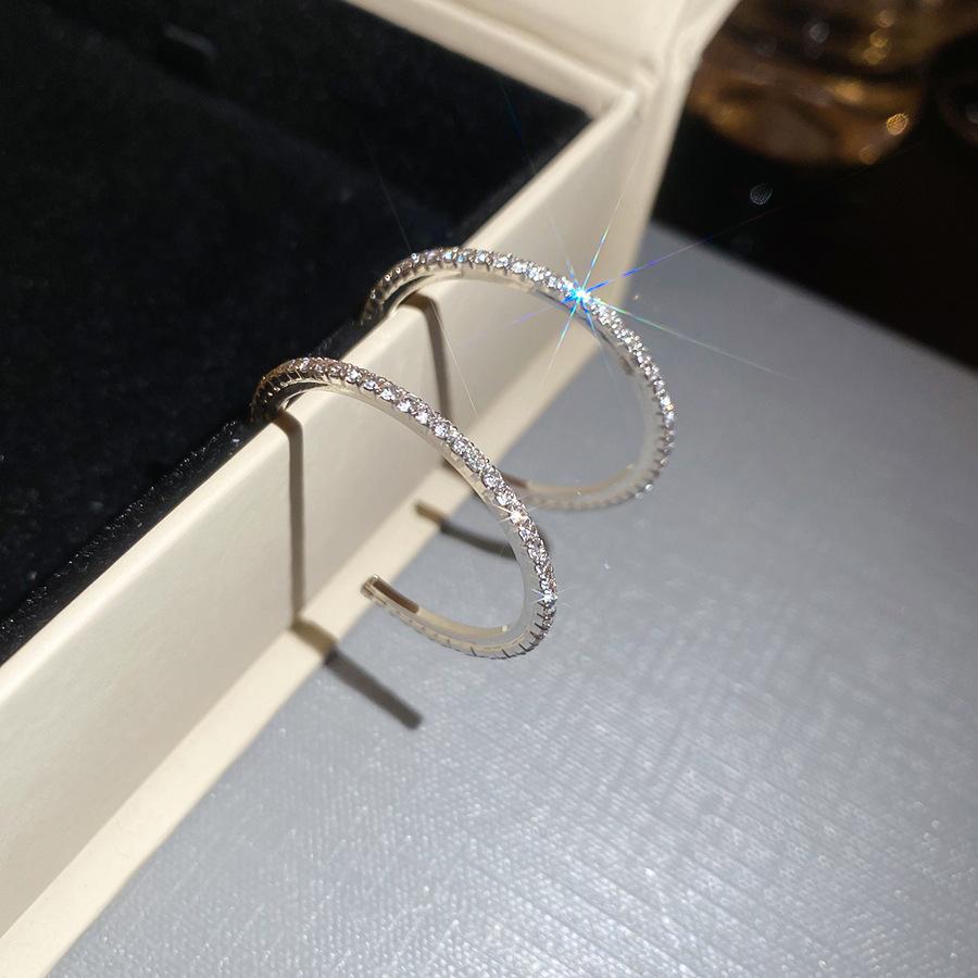 Silver Needle Super Flash Diamond Round Pendant Earrings Earrings Clips Earrings Stud Earrings Women s Earrings
Silver Needle Super Flash Diamond Round Pendant Earrings Earrings Clips Earrings Stud Earrings Women s Earrings