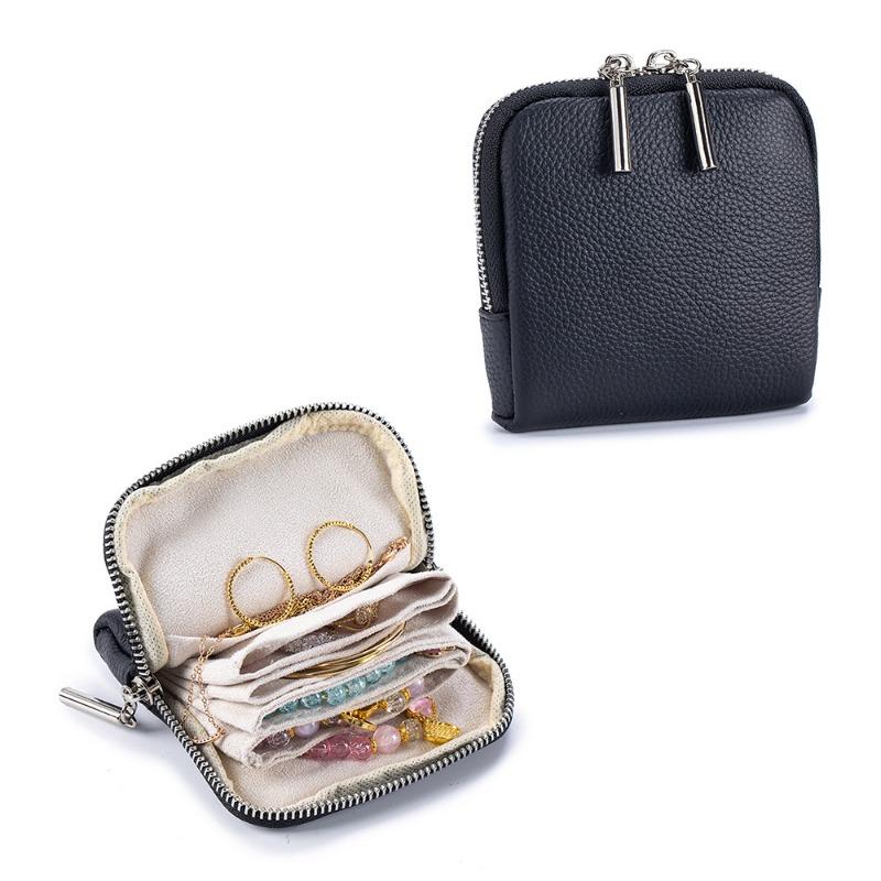 Leather high-value portable layered storage bag, leather change bag, women s ring bracelet, jewelry storage чёрный
Leather high-value portable layered storage bag, leather change bag, women s ring bracelet, jewelry storage чёрный