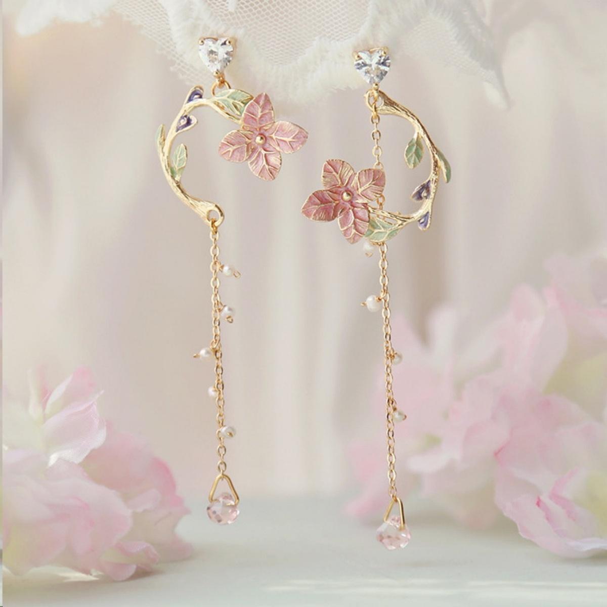 Elegant Metal Pink Flower Leaf Asymmetrical Drop Earrings For Women Men Vintage Sweet Floral Crystal Long Tassel Earring Jewelry
Elegant Metal Pink Flower Leaf Asymmetrical Drop Earrings For Women Men Vintage Sweet Floral Crystal Long Tassel Earring Jewelry