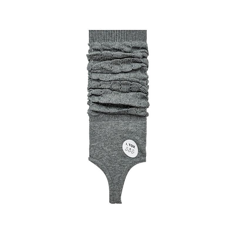 Japanese Style Ballet Knit Leg Warmers: Breathable, Slimming, Slightly See-Through, Versatile for Spring/Summer One Size
Japanese Style Ballet Knit Leg Warmers: Breathable, Slimming, Slightly See-Through, Versatile for Spring/Summer One Size