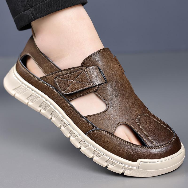 Straight shoes hole hole men s shoes new non-slip breathable medium and old men s leather sandals 44 коричневий
Straight shoes hole hole men s shoes new non-slip breathable medium and old men s leather sandals 44 коричневий