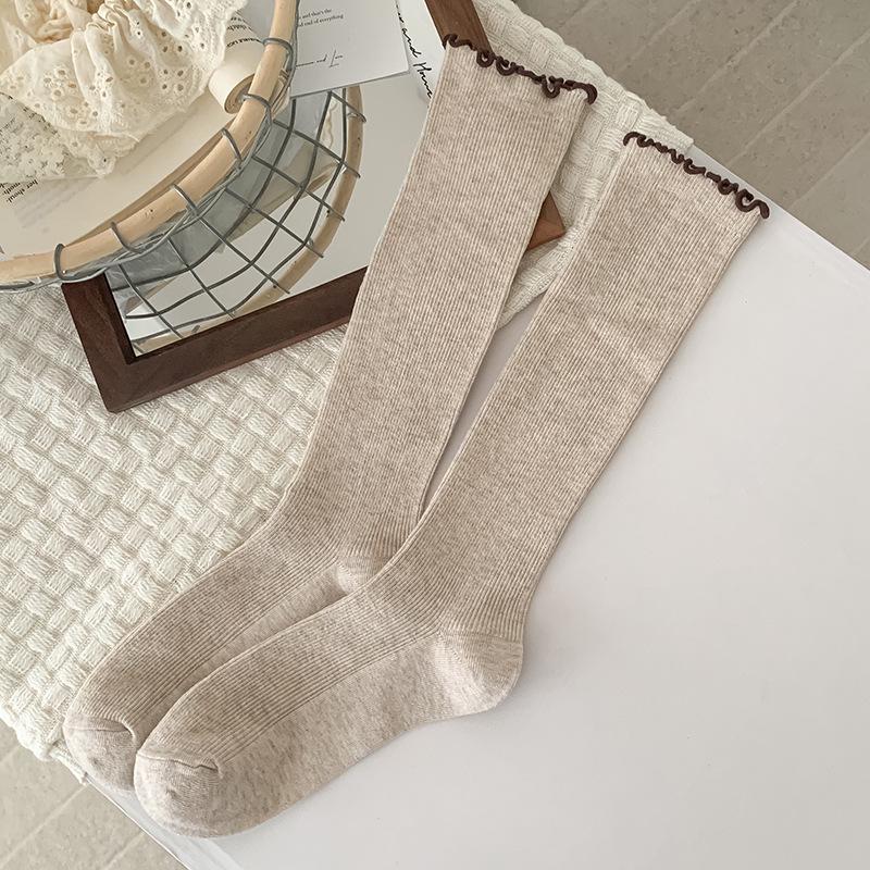 Женские японские гольфы до колена в стиле JK с вертикальной полоской - Однотонные, Универсальные для осени/зимы One Size легкие хаки
Женские японские гольфы до колена в стиле JK с вертикальной полоской - Однотонные, Универсальные для осени/зимы One Size легкие хаки