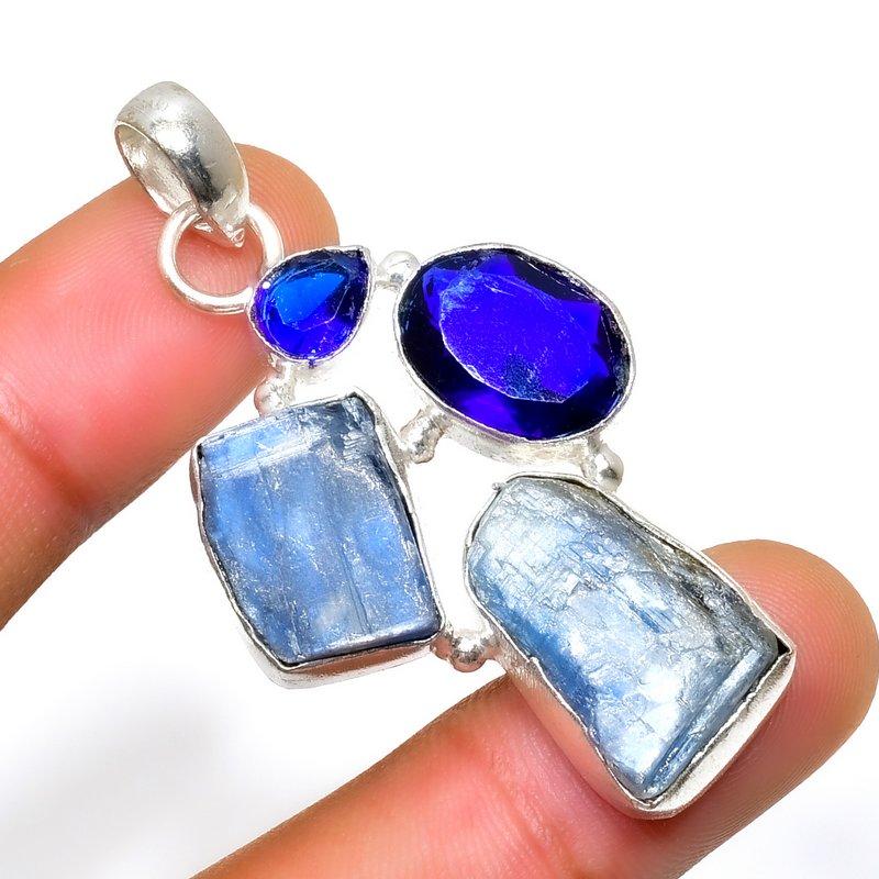 Ювелирный кулон с синим кианитом и синим топазом, посеребренный 925 пробы, 1,89 дюйма
Ювелирный кулон с синим кианитом и синим топазом, посеребренный 925 пробы, 1,89 дюйма