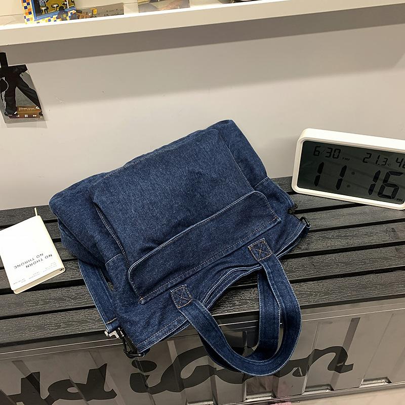 Crossbody Bag Couple Trendy Brand Large Capacity Shoulder Bag Women S Casual Denim Cloth Handbag Class Bag темно-синього кольору
Crossbody Bag Couple Trendy Brand Large Capacity Shoulder Bag Women S Casual Denim Cloth Handbag Class Bag темно-синього кольору