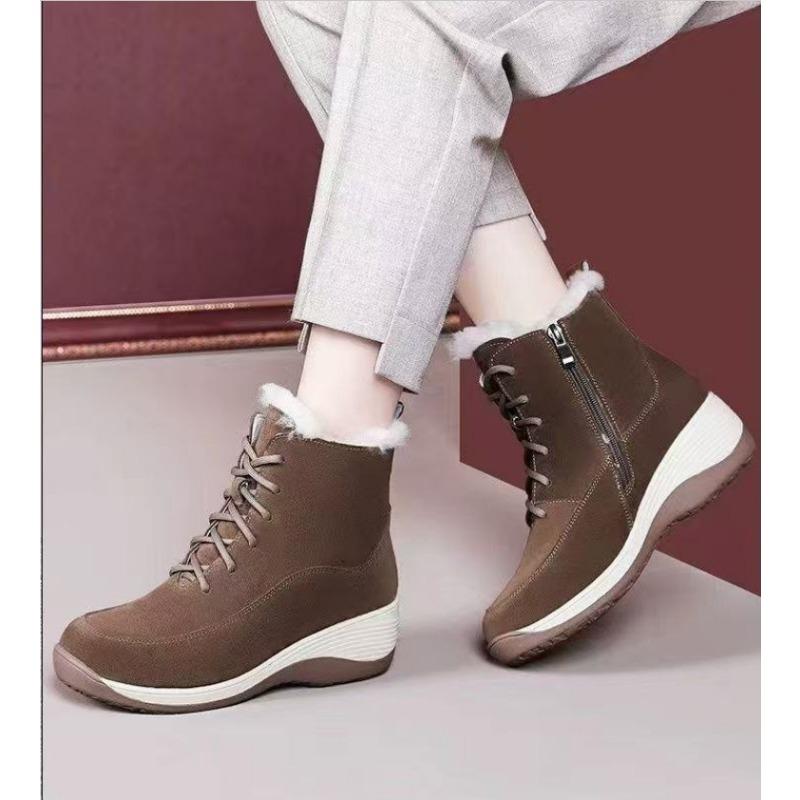 Флисовые зимние ботинки на толстой подошве, женские новые зимние ботинки с интегрированным мехом, женские ботильоны на танкетке из шерсти и мягкой кожи 40 темно-коричневого
Флисовые зимние ботинки на толстой подошве, женские новые зимние ботинки с интегрированным мехом, женские ботильоны на танкетке из шерсти и мягкой кожи 40 темно-коричневого