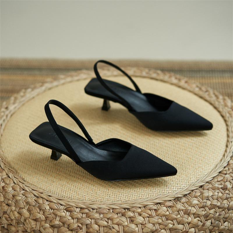 Summer 2025 New Women Black Baotou Sandals Woman Heels Pumps Silk Sexy Pointed Sandalias Female Low Heels Shoes 40 чёрный
Summer 2025 New Women Black Baotou Sandals Woman Heels Pumps Silk Sexy Pointed Sandalias Female Low Heels Shoes 40 чёрный