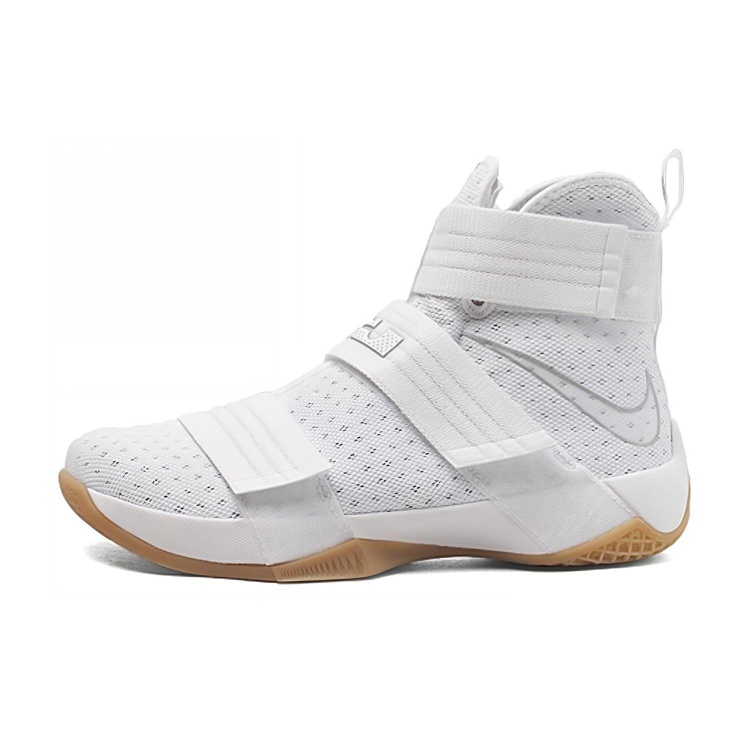 Nike LeBron Soldier 10 Ep Strive For Greatness 844379-101 40.5
Nike LeBron Soldier 10 Ep Strive For Greatness 844379-101 40.5