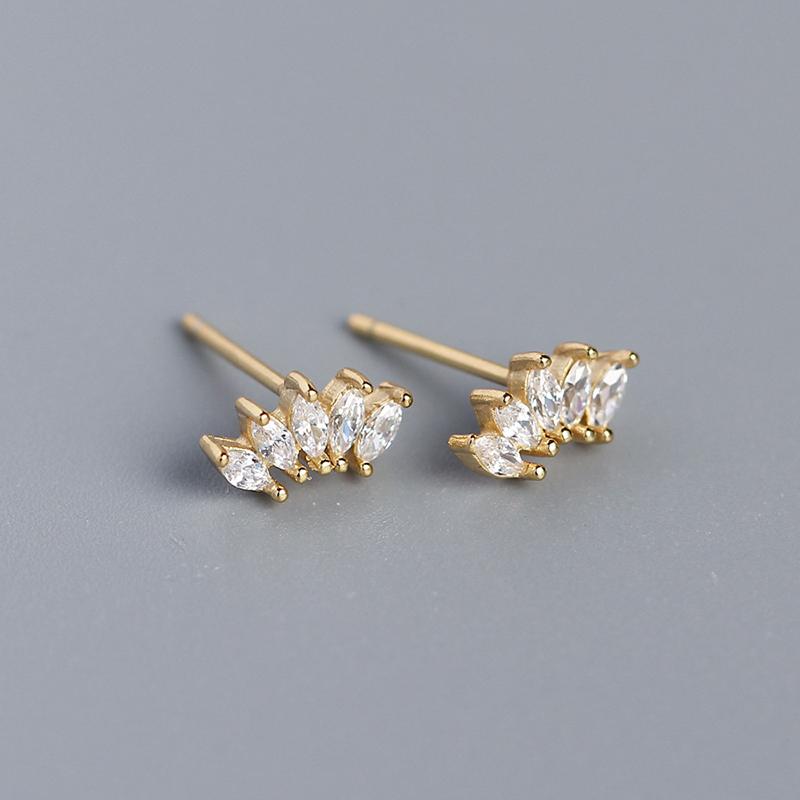 WANTME Luxury Genuine 925 Silver White Zircon Horse Eye Stud Earrings for Women Chic Office Youth Jewelry Accessories золотой
WANTME Luxury Genuine 925 Silver White Zircon Horse Eye Stud Earrings for Women Chic Office Youth Jewelry Accessories золотой