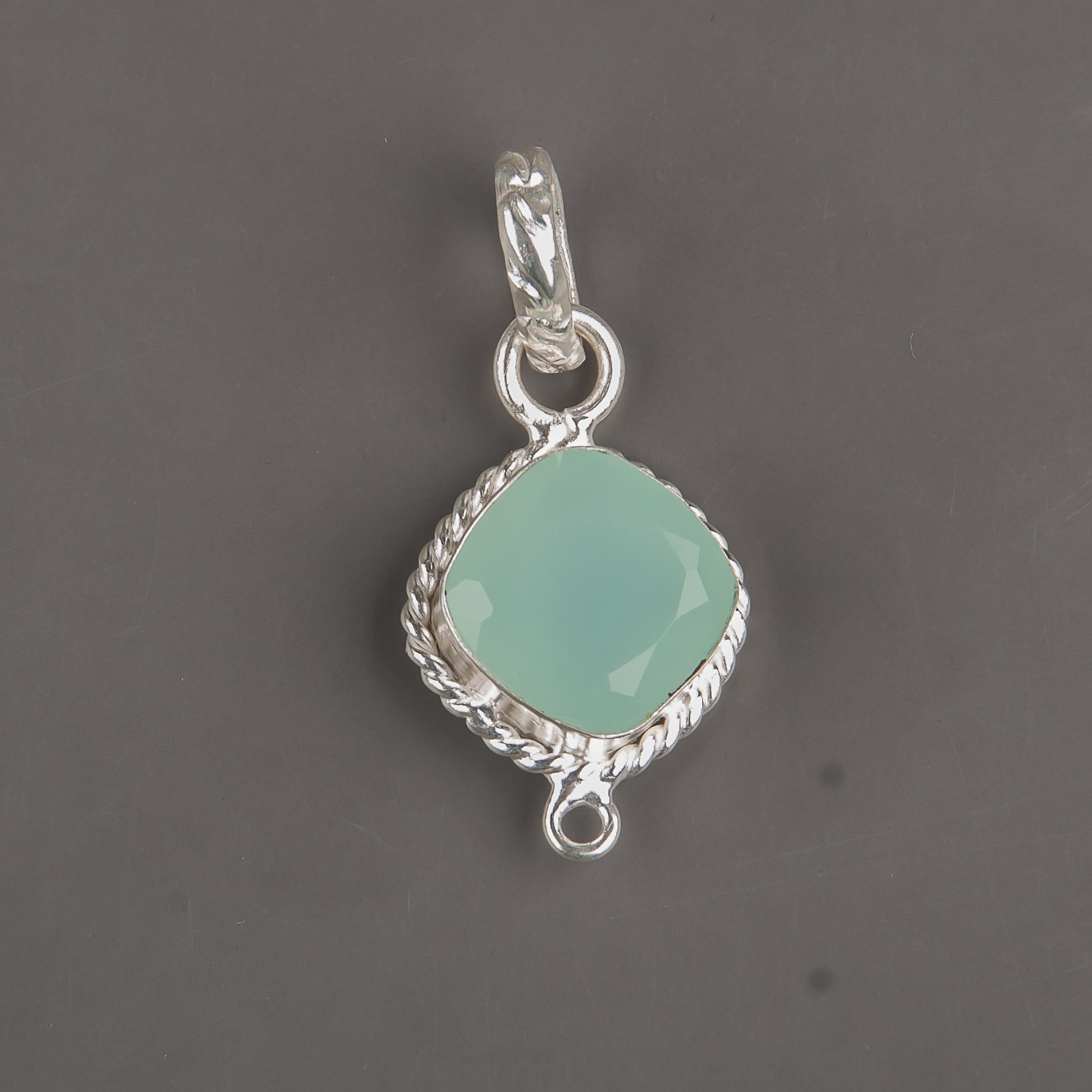 Aqua Chalcedony Pendant, 925 Solid Sterling Silver Jewelry, Gemstone Pendant, Gift For Her Handmade Dainty Jewelry 1.30 Inches синій
Aqua Chalcedony Pendant, 925 Solid Sterling Silver Jewelry, Gemstone Pendant, Gift For Her Handmade Dainty Jewelry 1.30 Inches синій