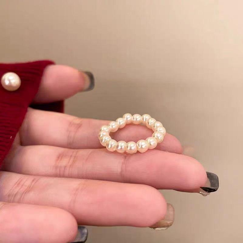 Ankara Red Velvet Pearl Ring Women S French Temperament Sweet Index Finger Ring Niche Light Luxury High-End Ring
Ankara Red Velvet Pearl Ring Women S French Temperament Sweet Index Finger Ring Niche Light Luxury High-End Ring