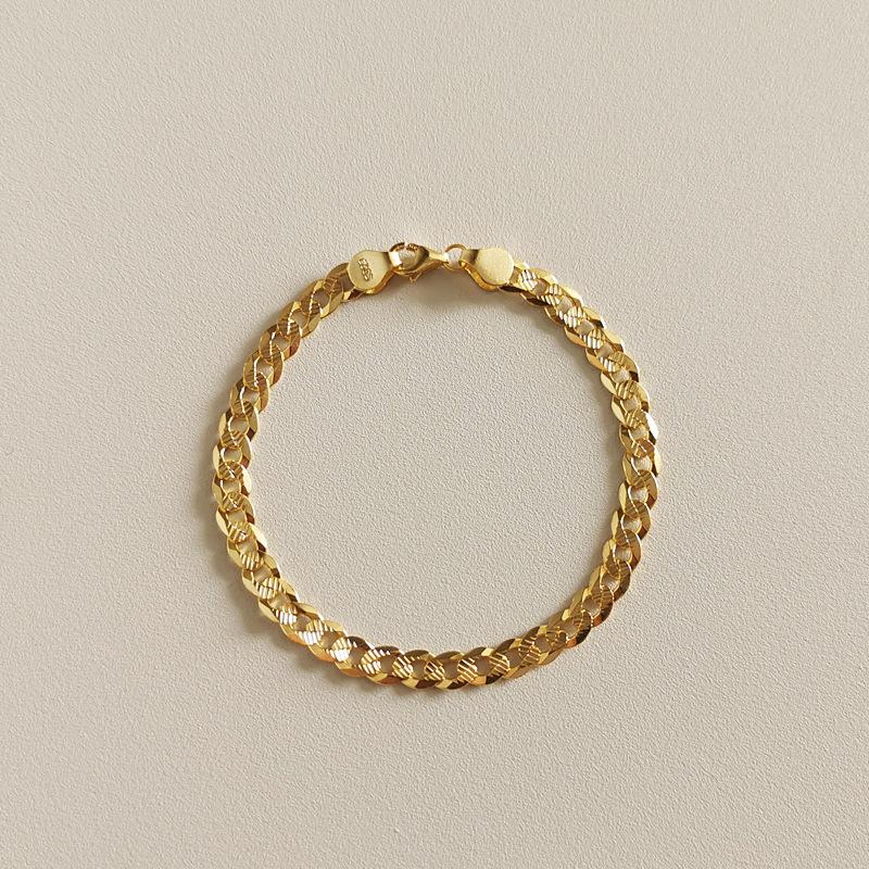 925 Sterling Silver European Simple Thick Chain Bracelet Male Punk Hip Hop 18k Gold Jewelry Accessories Boyfriend Gift
925 Sterling Silver European Simple Thick Chain Bracelet Male Punk Hip Hop 18k Gold Jewelry Accessories Boyfriend Gift