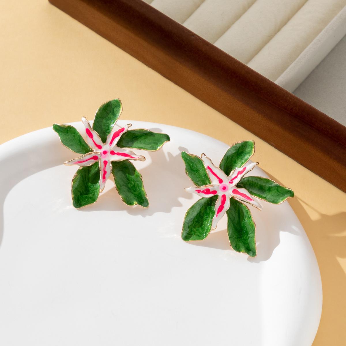 Сплав Изысканные Эмалевые Серьги-Цветы Модный Весенний Цветочный Дизайн 2024 зелёный
Сплав Изысканные Эмалевые Серьги-Цветы Модный Весенний Цветочный Дизайн 2024 зелёный