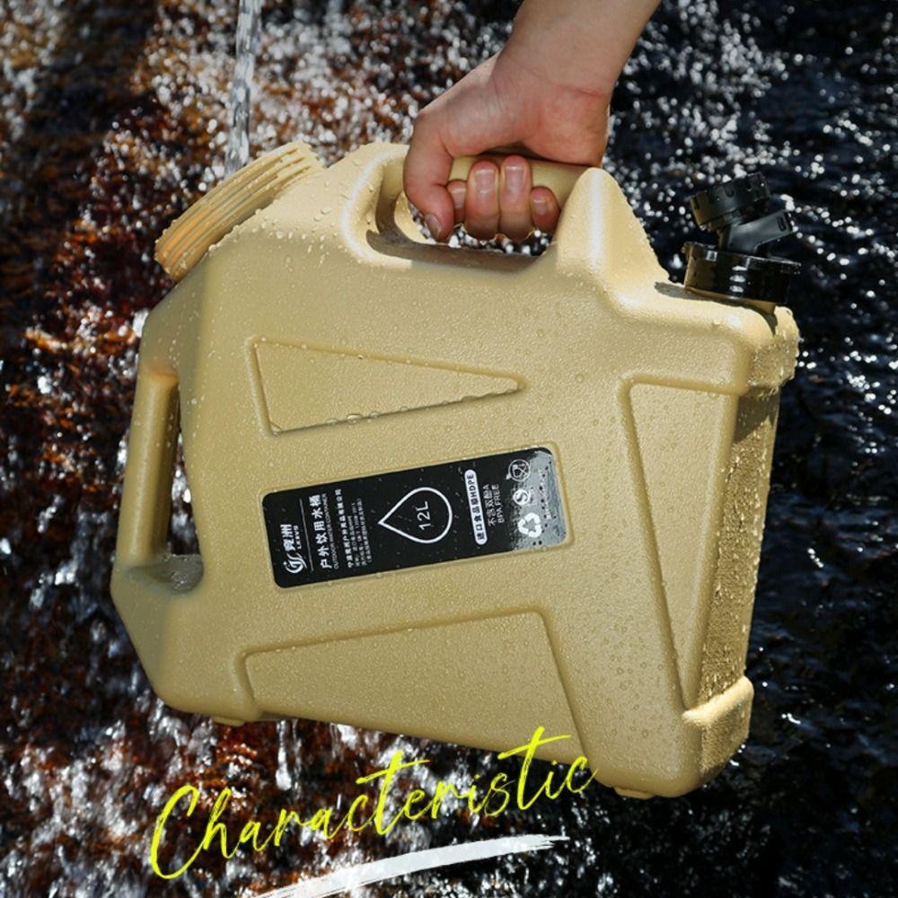 Large-Capacity Outdoor Drinking Bucket Portable Camping Water Tank Water Equipment зелений/білий
Large-Capacity Outdoor Drinking Bucket Portable Camping Water Tank Water Equipment зелений/білий