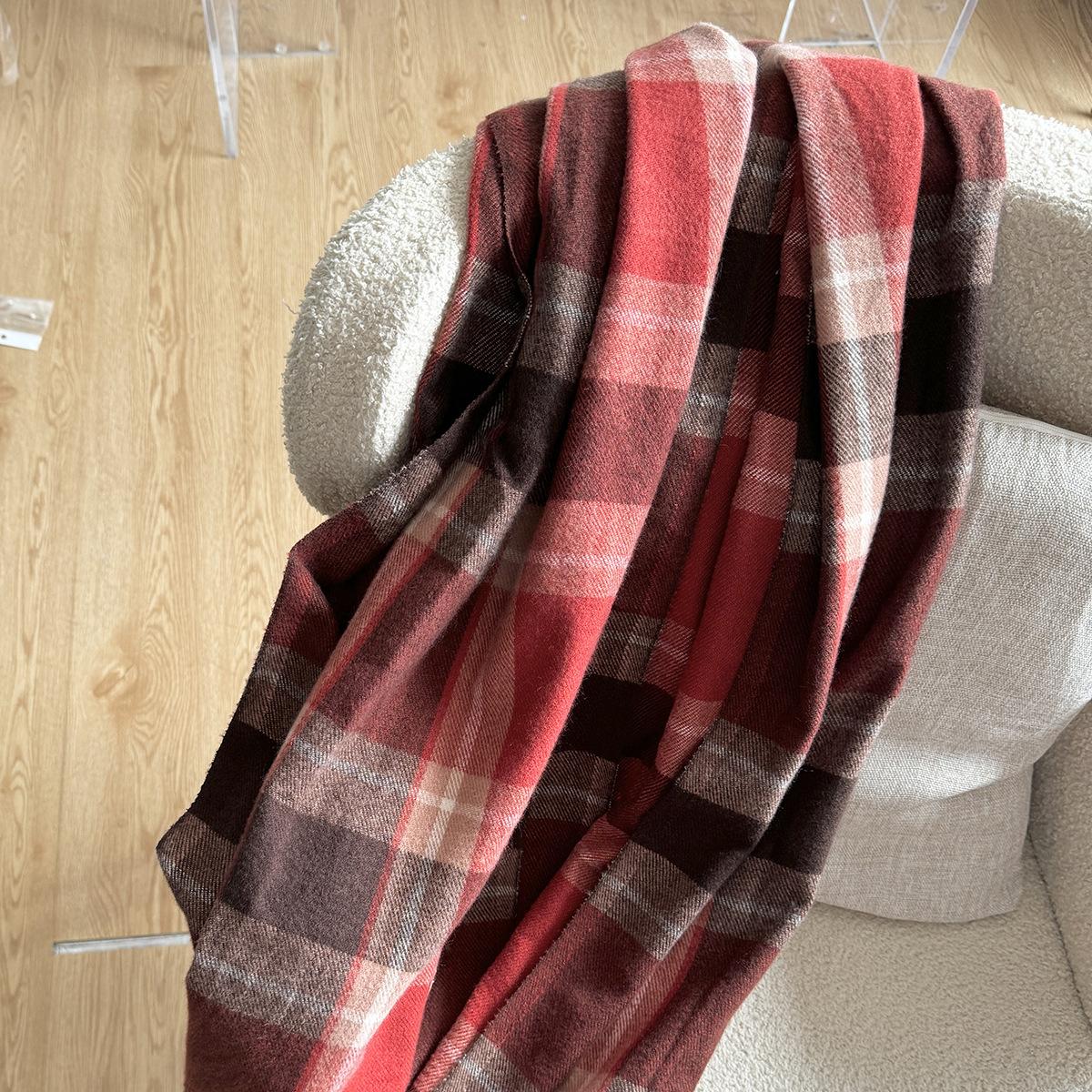 Autumn and Winter New Plaid Scarf for Women Korean Version Versatile Retro Thickened Warm Tassel Student Scarf Shawl Trendy 50*200
Autumn and Winter New Plaid Scarf for Women Korean Version Versatile Retro Thickened Warm Tassel Student Scarf Shawl Trendy 50*200