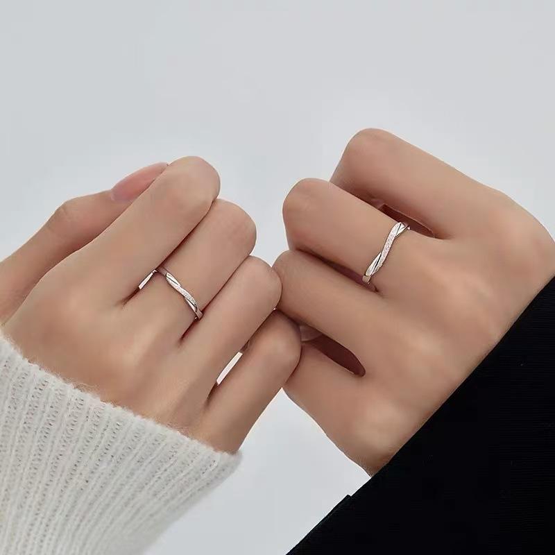 Couple s Pair of Open-ended Rings Featuring A Small, Exclusive Design with A Female Charm and A Finger Ring Style. Couple version
Couple s Pair of Open-ended Rings Featuring A Small, Exclusive Design with A Female Charm and A Finger Ring Style. Couple version