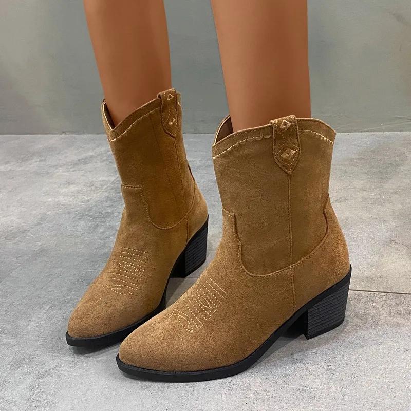 Shoes Female 2024 Hot Sale Sleeve Women s Boots Winter Rome Pointed Toe Solid Middle Tube Chunky Heel Large Size Fashion Boots
Shoes Female 2024 Hot Sale Sleeve Women s Boots Winter Rome Pointed Toe Solid Middle Tube Chunky Heel Large Size Fashion Boots