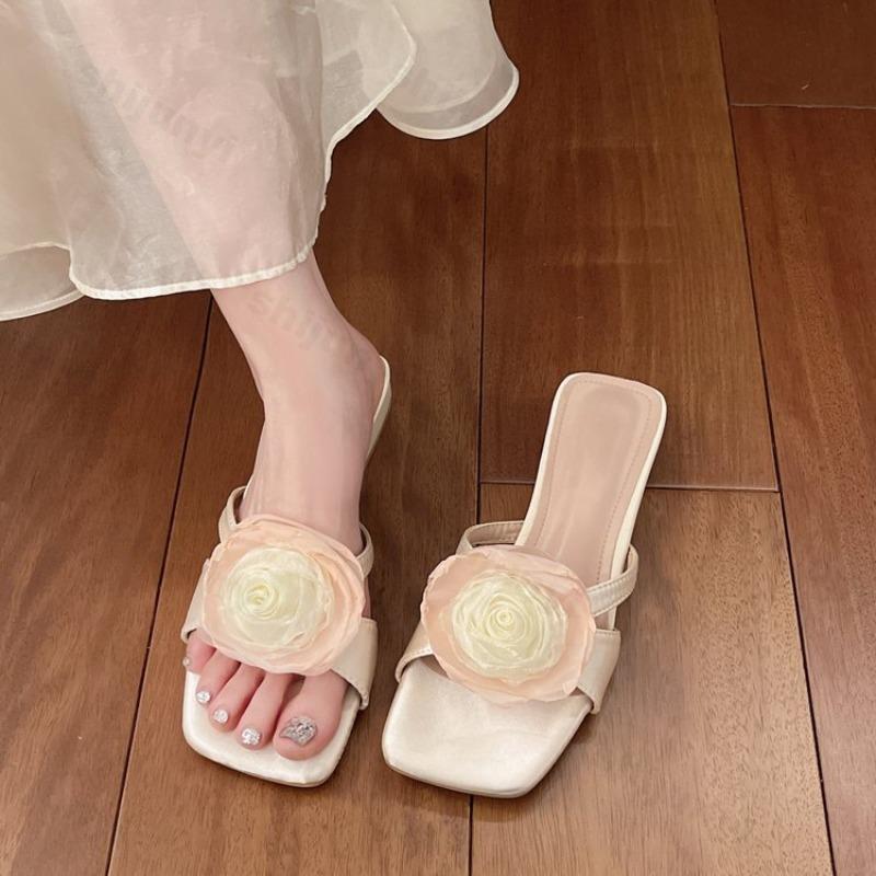 Fashion 2025 Summer New Flower Designed Elegant Slippers for Women s Outerdoor Beach Open Toed Fashion Comfortable Lightweight Sandals 35 бежевый
Fashion 2025 Summer New Flower Designed Elegant Slippers for Women s Outerdoor Beach Open Toed Fashion Comfortable Lightweight Sandals 35 бежевый