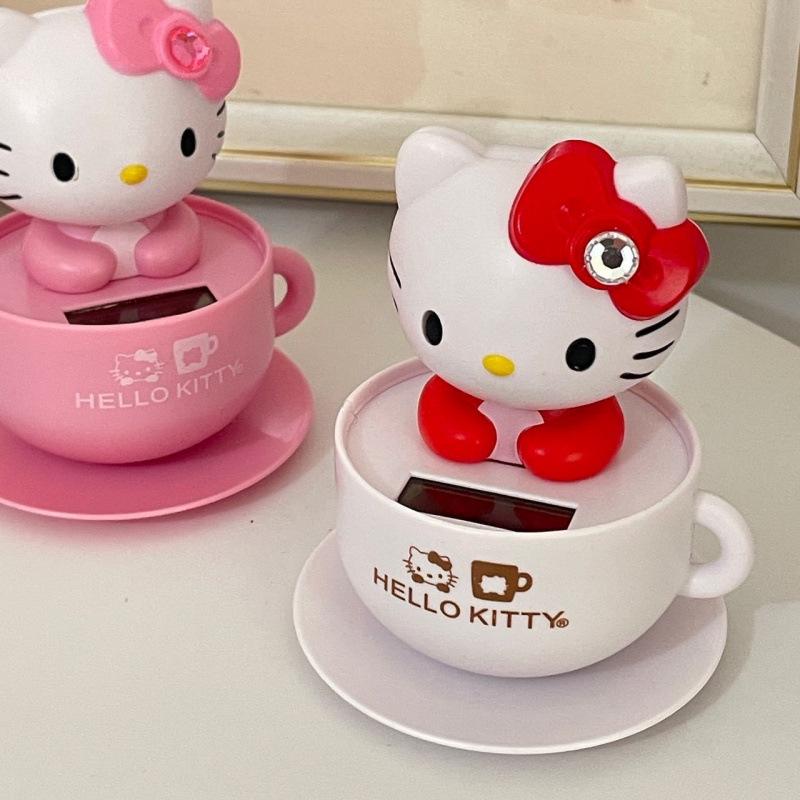 Solar-Powered Hello Kitty Nodding Car Ornament
Solar-Powered Hello Kitty Nodding Car Ornament